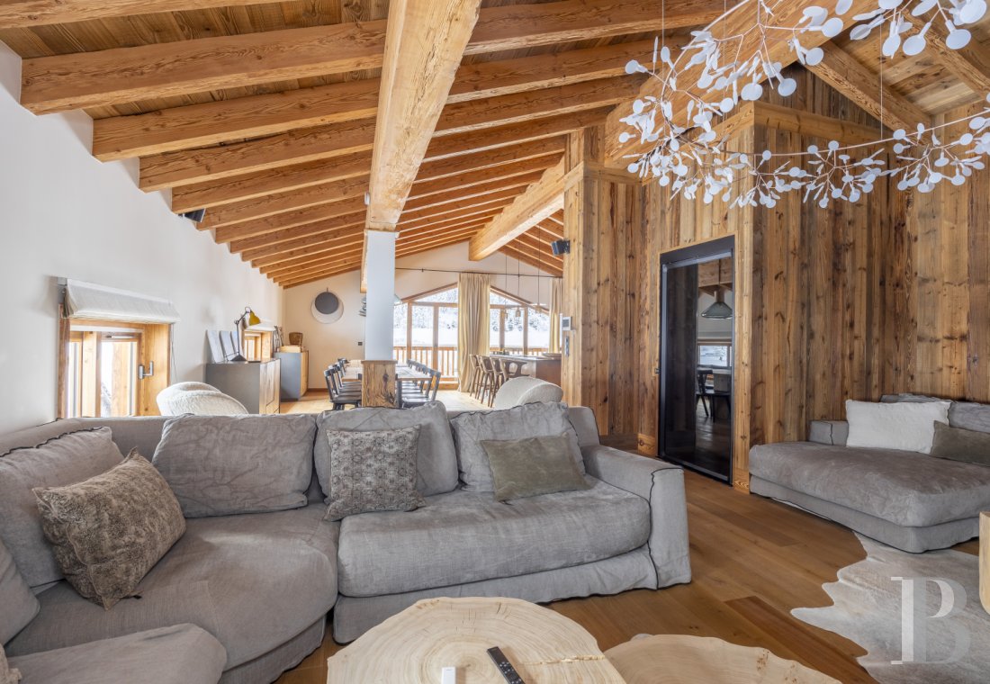 A former village house completely renovated to create a luxurious chalet in Tignes-les-Brévières in Savoie - photo  n°7